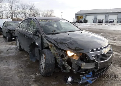 2014 Chevrolet Cruze 1Lt Auto from USA, damaged, VIN 1G1PC5SB9E7263144